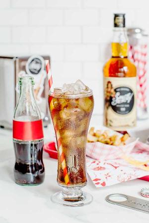 Sailor Jerry Spiced Rum & Cola